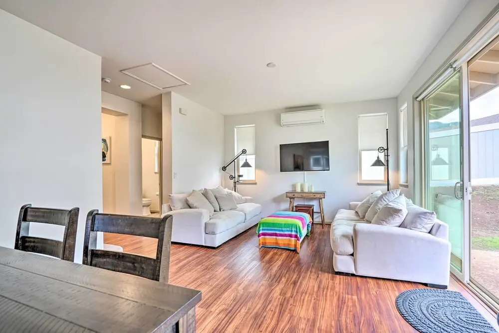 Modern Waianae Home w/ Mountain & Valley View