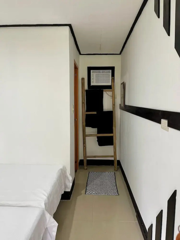 Nayon Inn