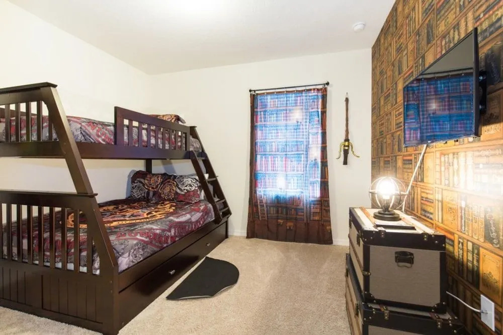 Solterra - 4755 Terrasonesta Drive
