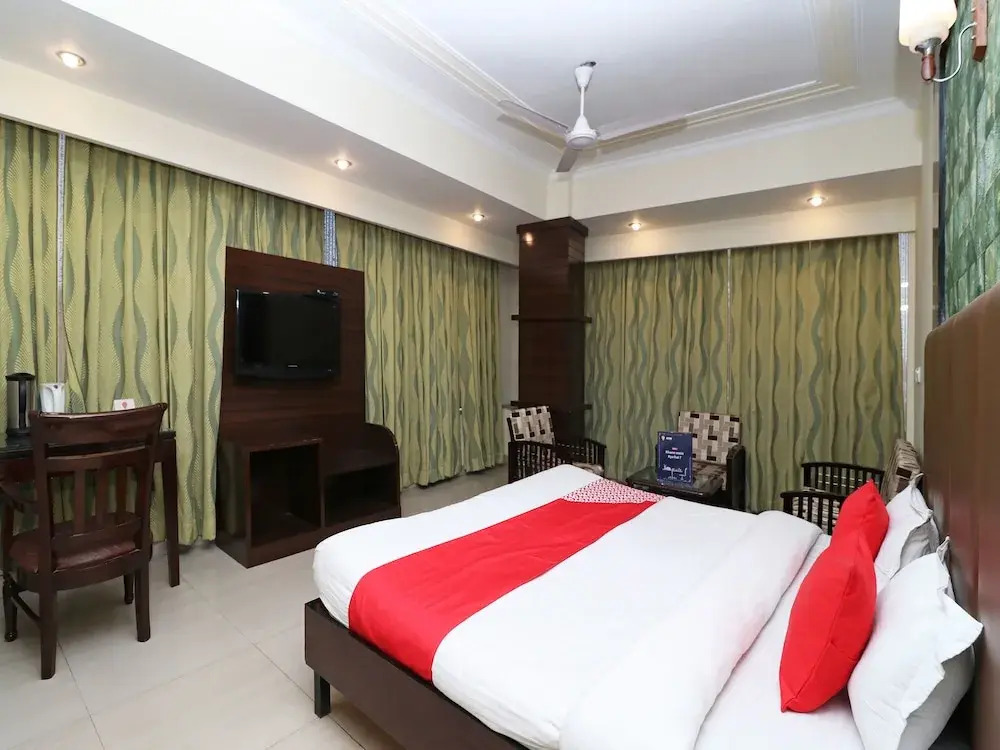 OYO 2595 Hotel City Star
