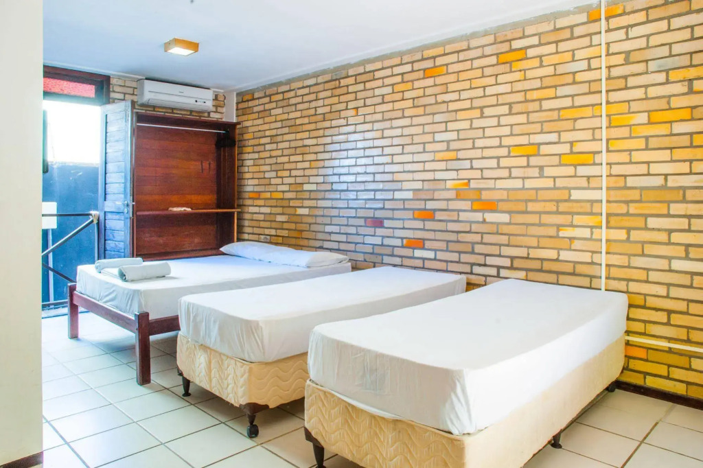 Economy Flat