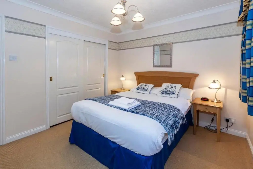 Churchill Way Suite