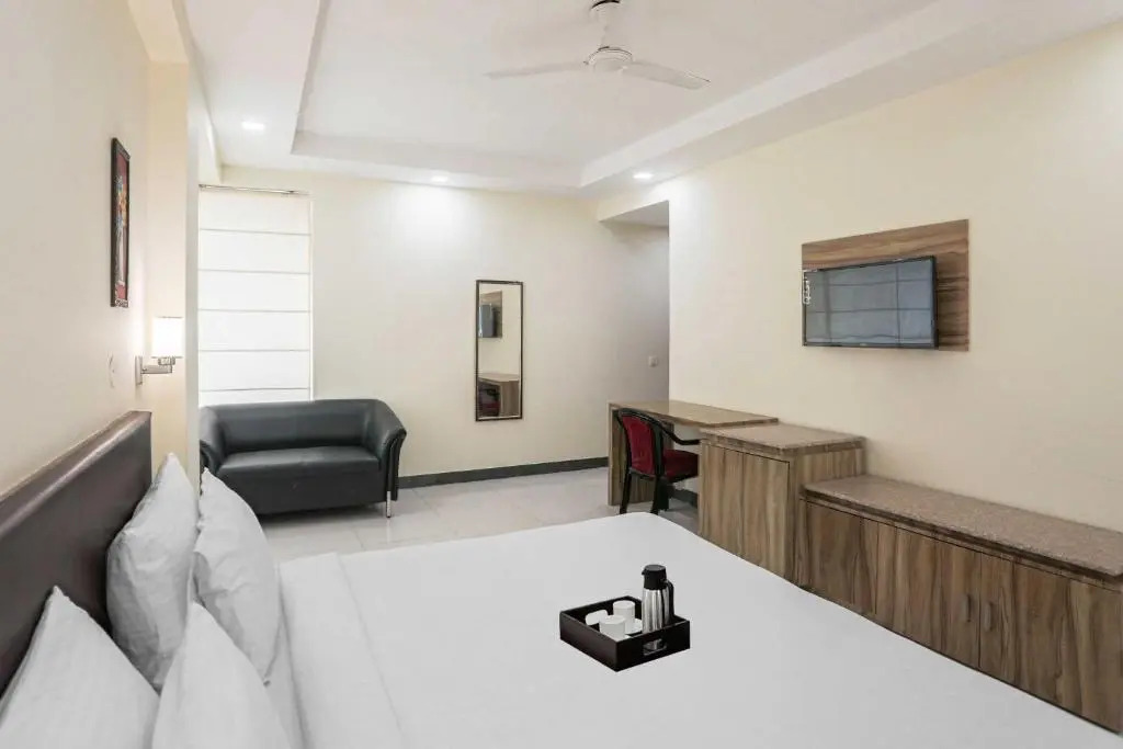 Oyo Townhouse 1120 Moonlight Residency
