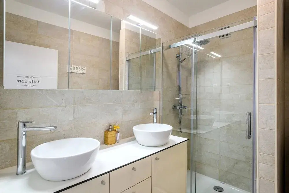 Sea view apartment Zara Luminosa