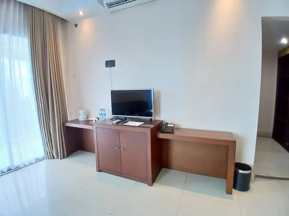 NAM Kemayoran Hotel, Ballroom & Resto