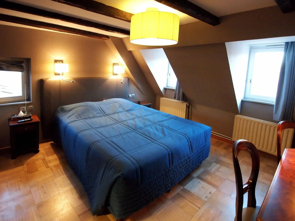 Logis Hôtel Restaurant Au Cerf dOr