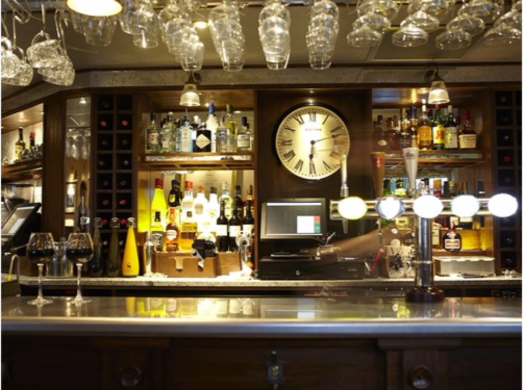 The Plough Inn & Cottages