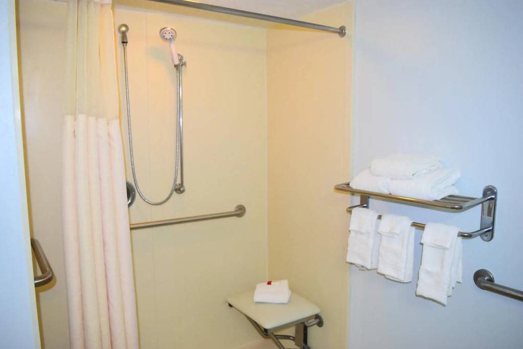 Days Inn by Wyndham Rock Falls