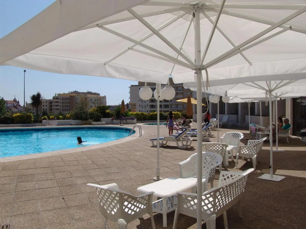 Hotel Meia Lua