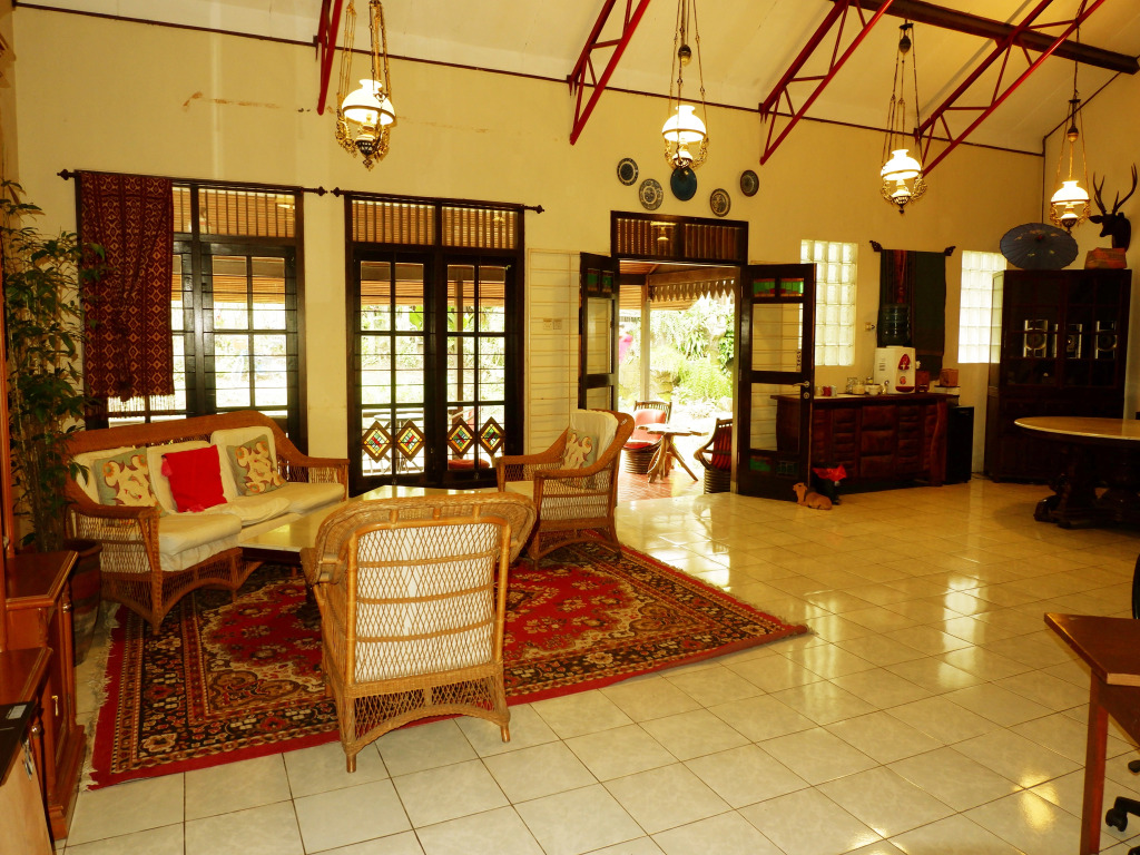 Hotel O Cemaras Homestay