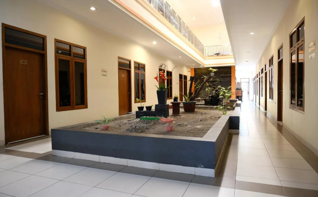 Central City Hotel