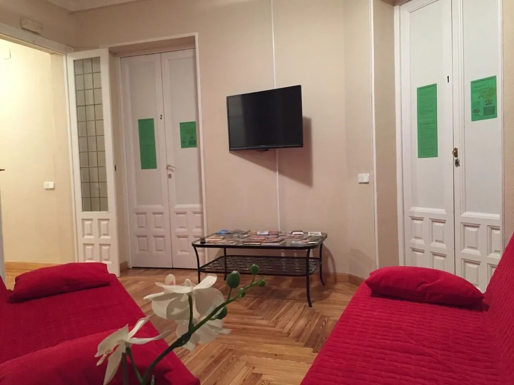 Rooms Arguelles 58