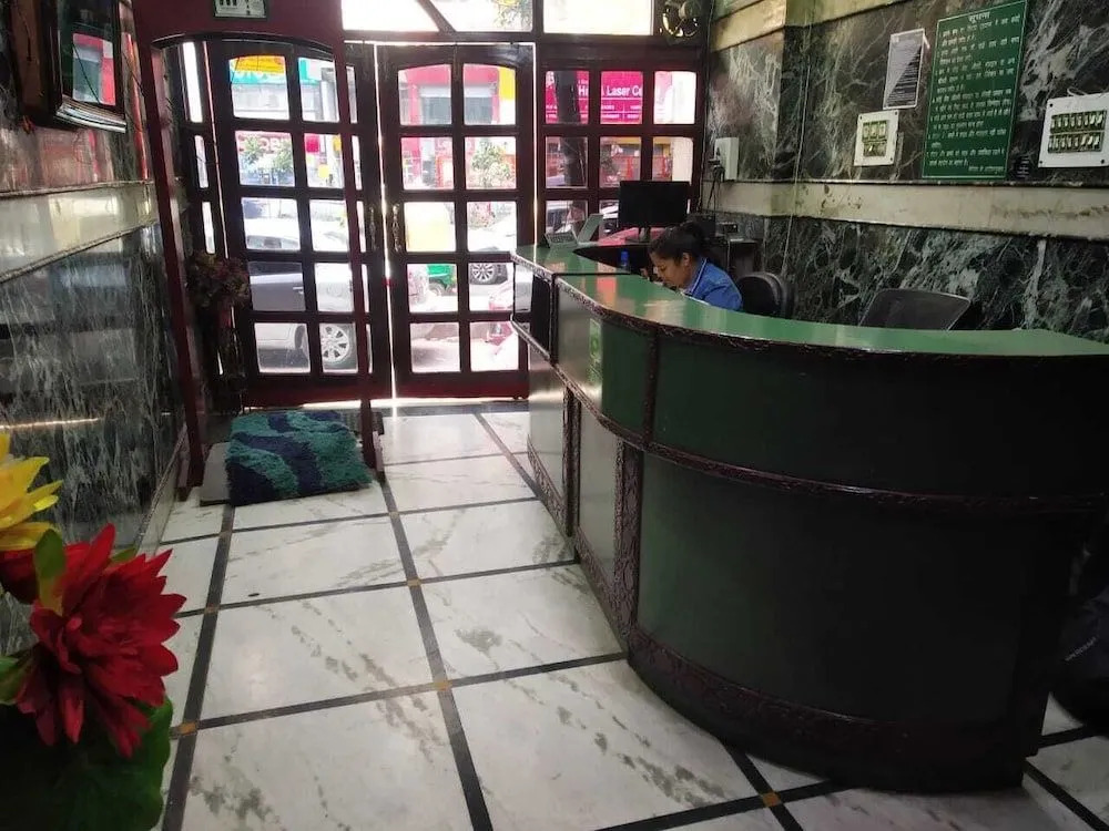 Hotel Green Palace