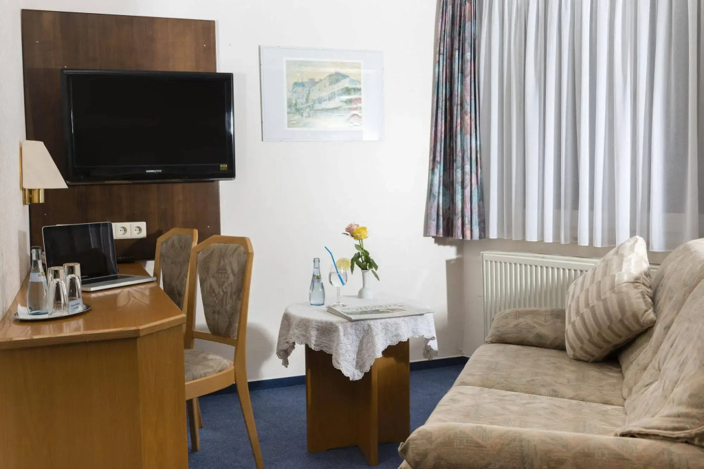 Hotel Adler