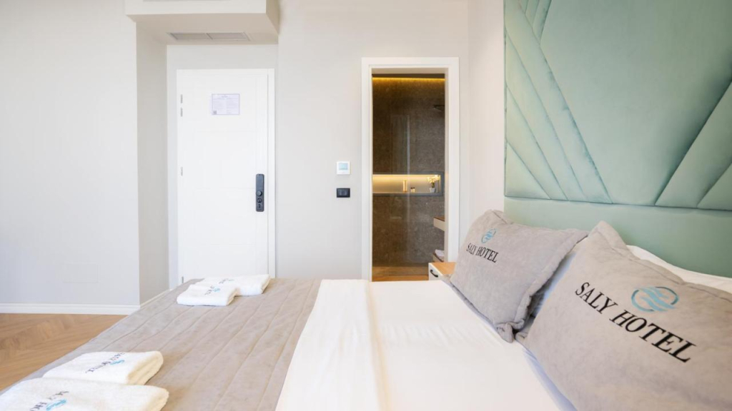 Relax Inn Hotel Durres