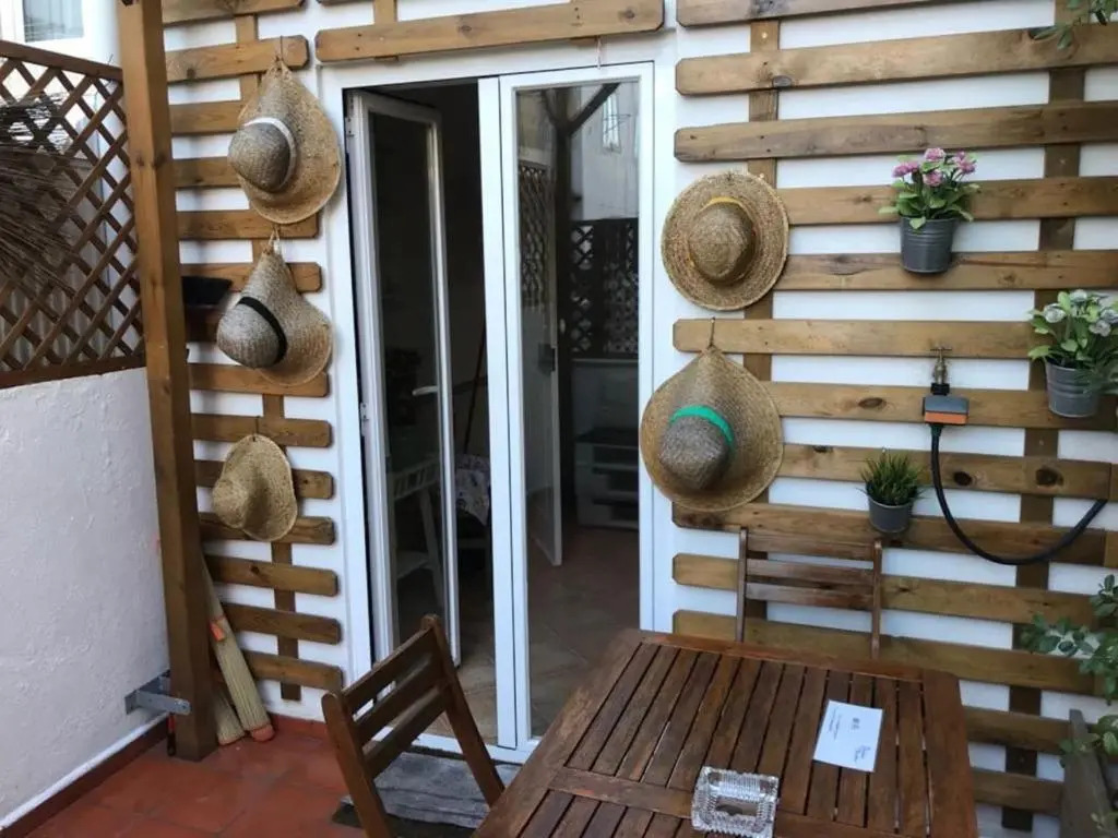 Flat with Terrace in Adamastor