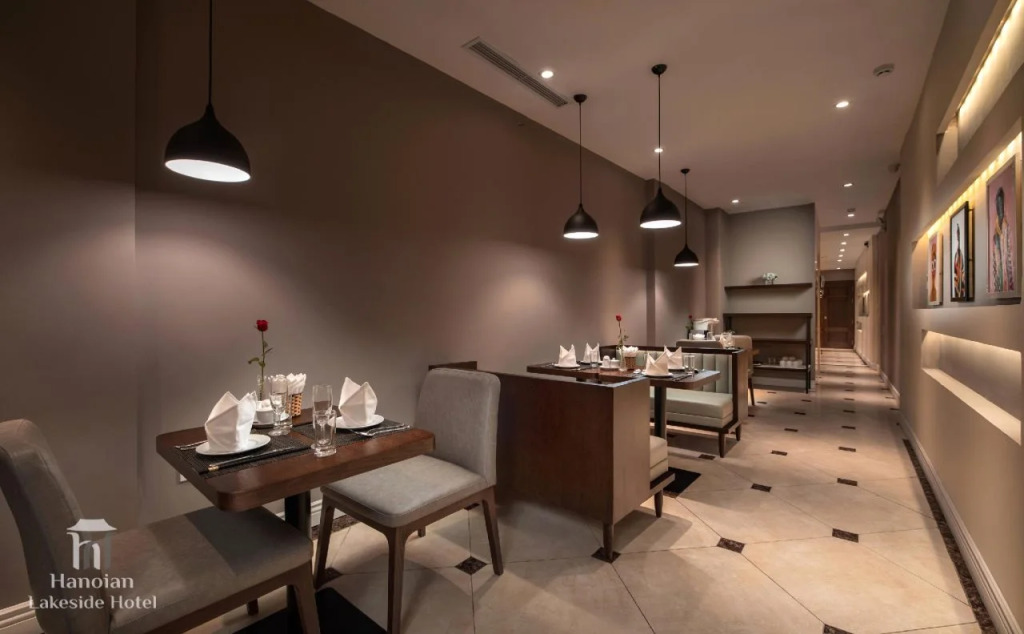 Hanoi Lakeside Premium Hotel & Travel