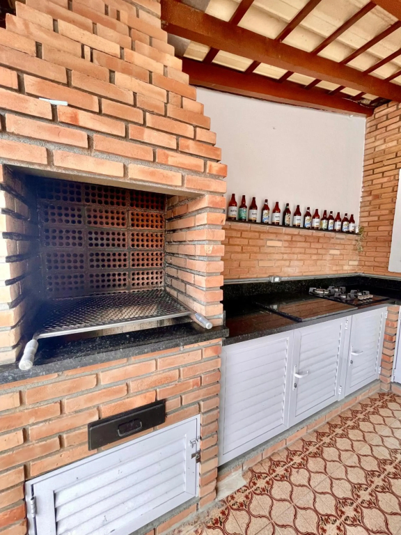 Casa Aconchegante a 200m da Praia da Maranduba