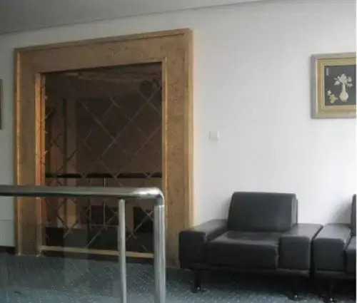 Xiliandeng Shanglv Hotel (Qingdao Vientiane City)