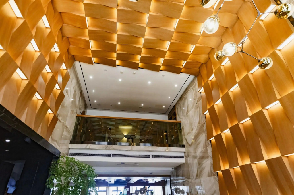 IU Hotel Chongqing Longtou Temple North Railway Station