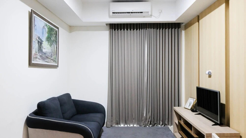 Spacious And Homey 1Br At Grand Sungkono Lagoon Apartment