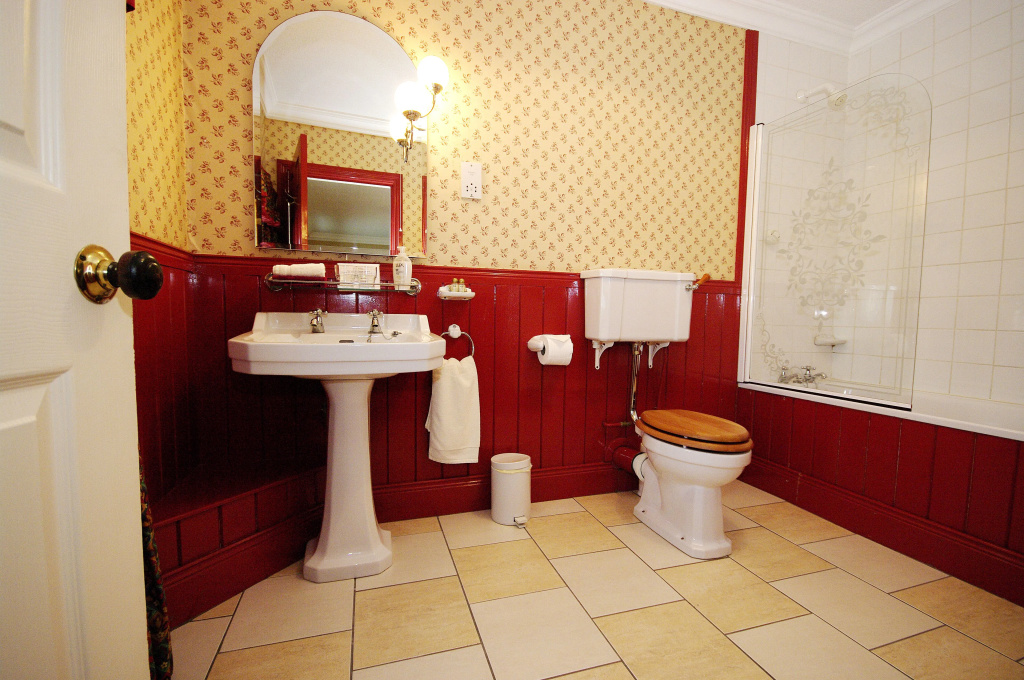 Dufferin Coaching Inn