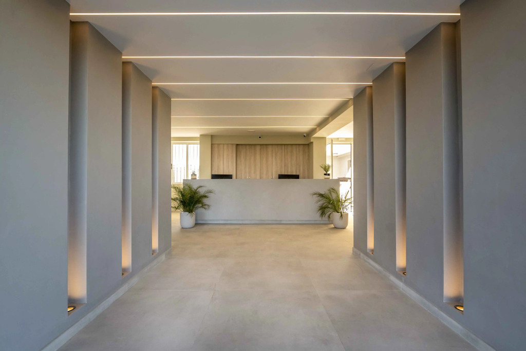 Nicolas Grand Suites, Adults Only