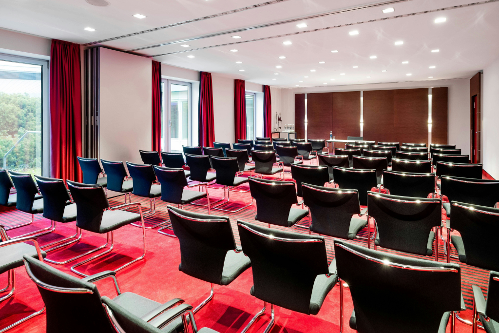 Sheraton Duesseldorf Airport Hotel