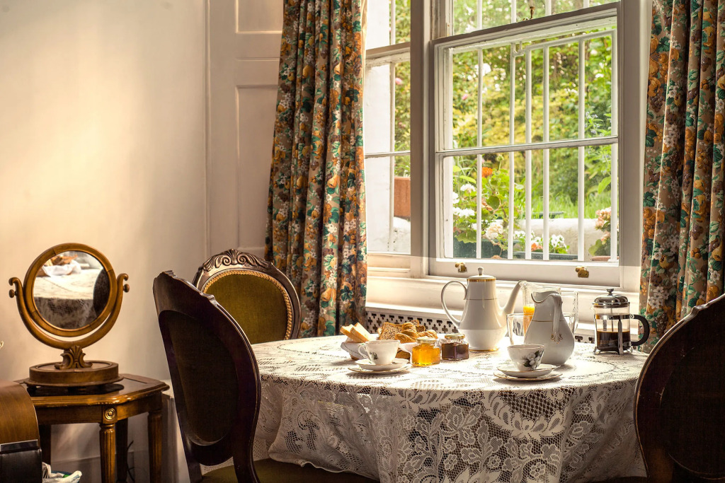 Dawson Place, Juliettes Bed and Breakfast