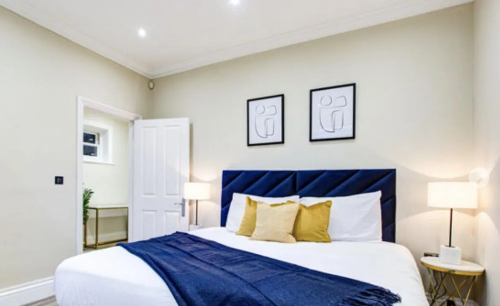 Hybrid Resi - London, Battersea near Power Station
