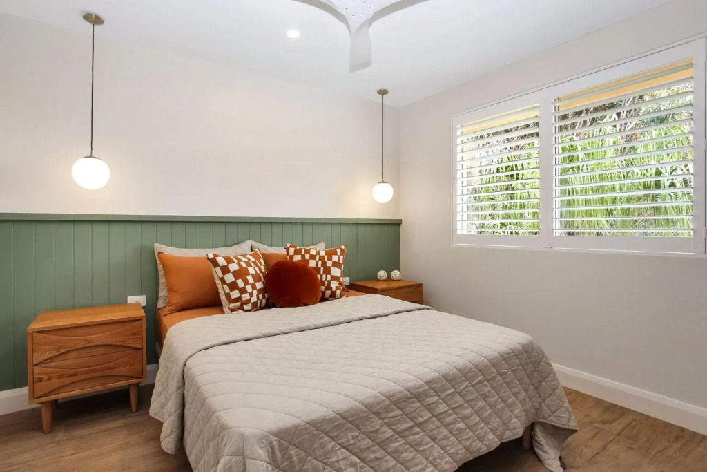 Aquarius Apartment 9