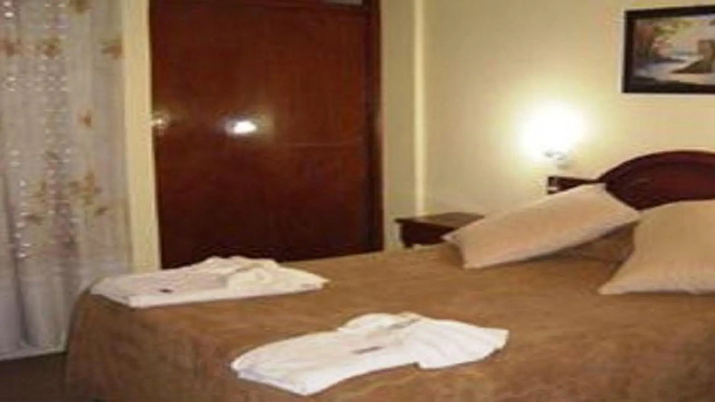 Hotel Dora
