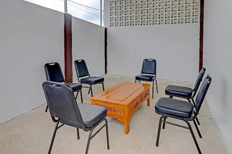 Urbanview Hotel Syariah at Waskita Residence Telanaipura