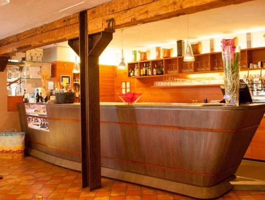Elliot Osteria e dormire in collina