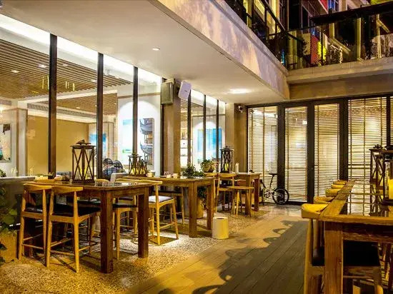 Ginkgo No.8 Homestay