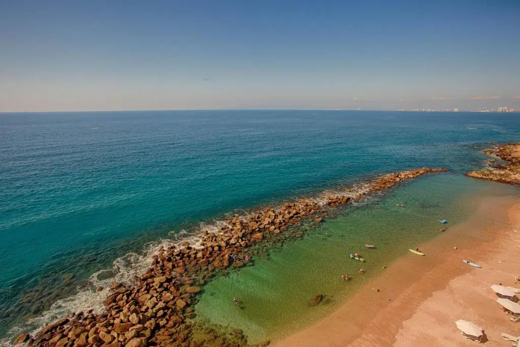 Costa Sur Resort by VRHost