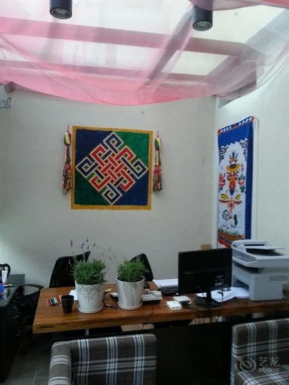 Xunji Hotel