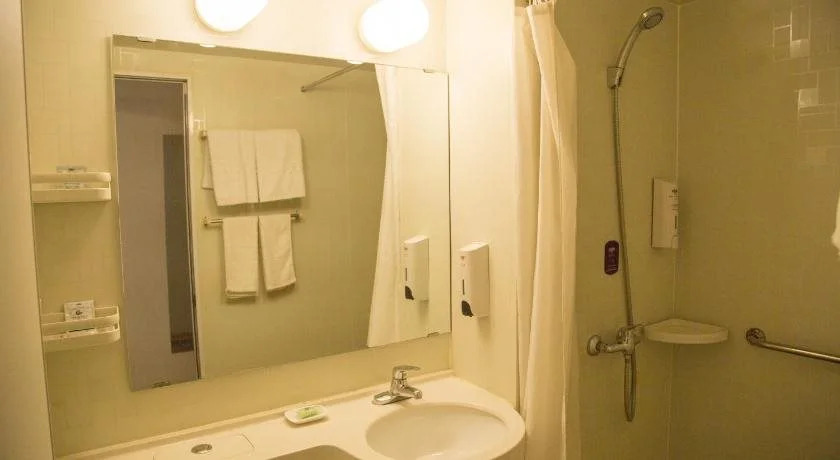 Super 8 Hotel Beijing Jiu Long