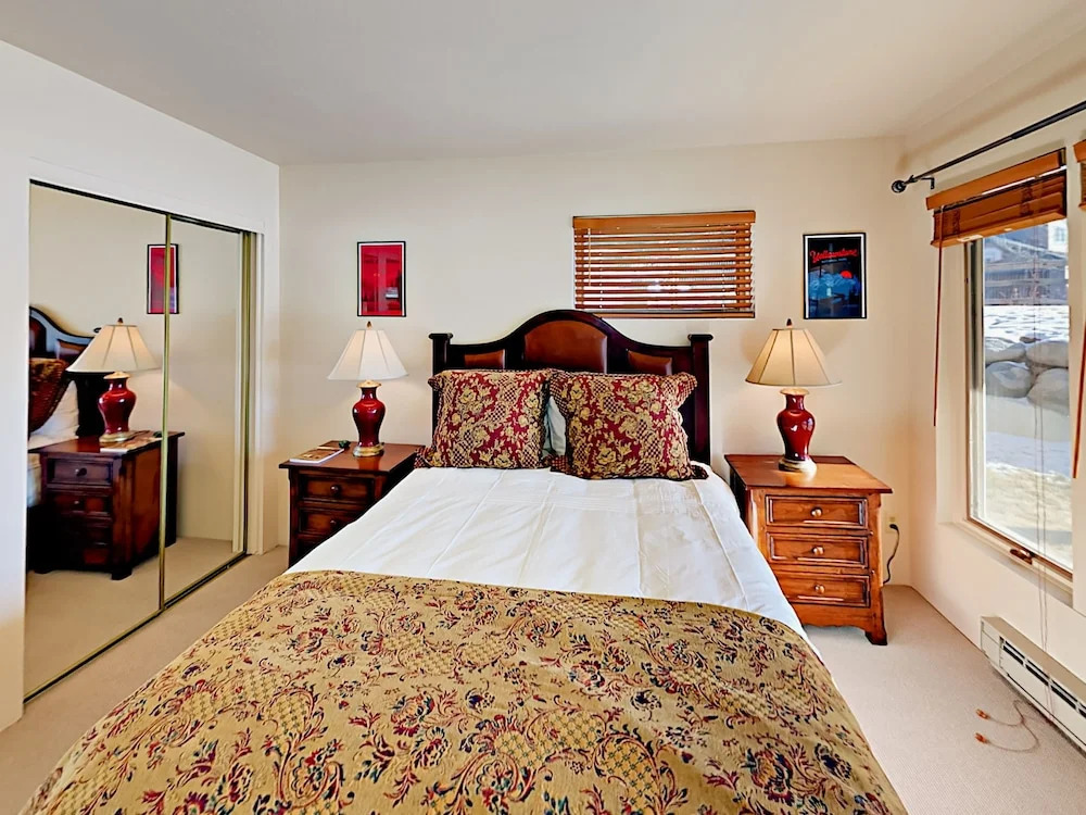 22 Wellington Ln Condo Unit 1