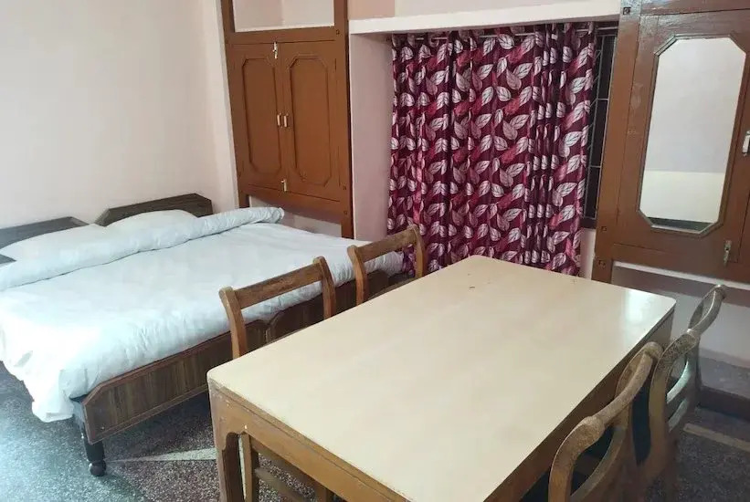Nautiyals Belvedere Homestay