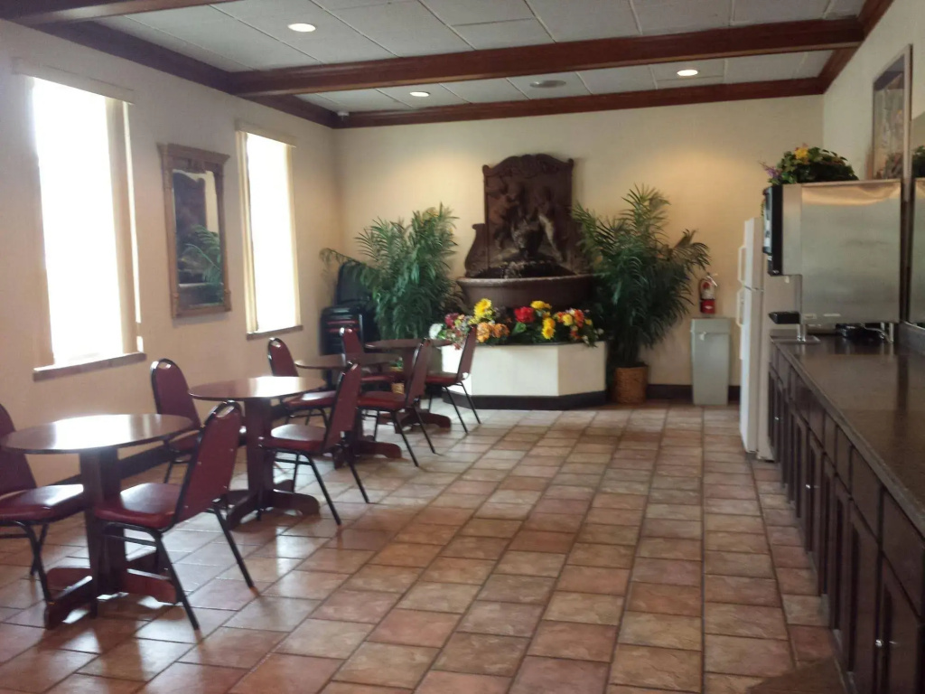 Garden Inn & Suites Pensacola