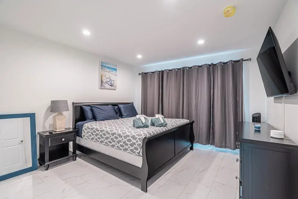 BeachSide 9th Residences