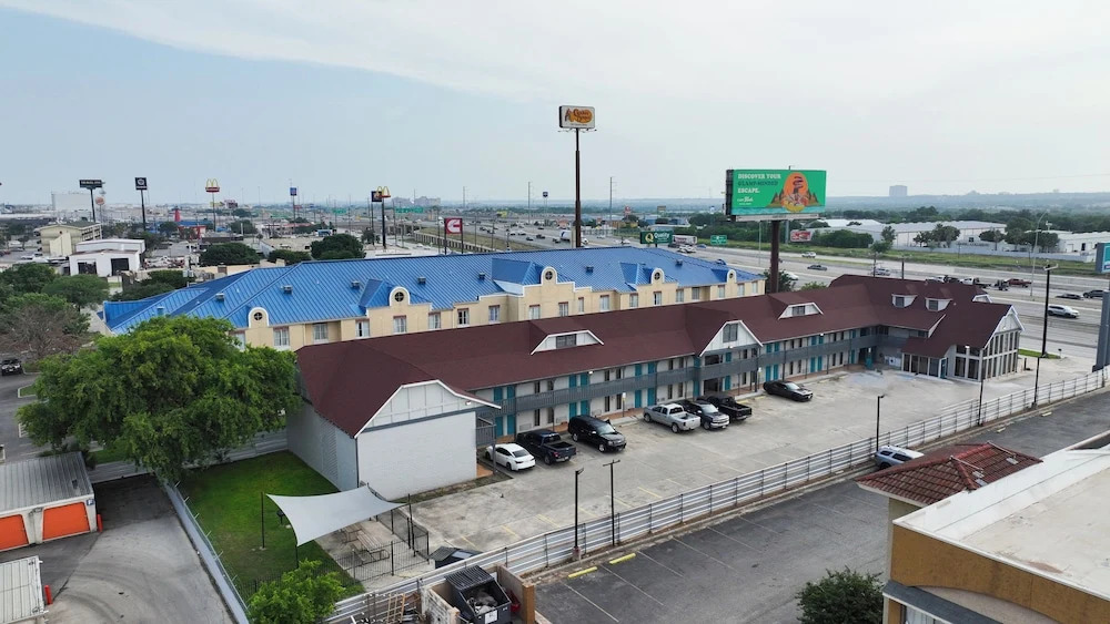 Rittiman Inn and Suites