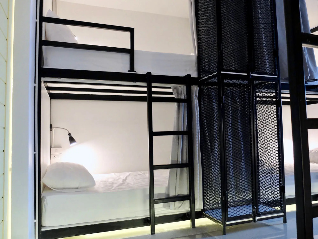 Diamond & Rust Hostel