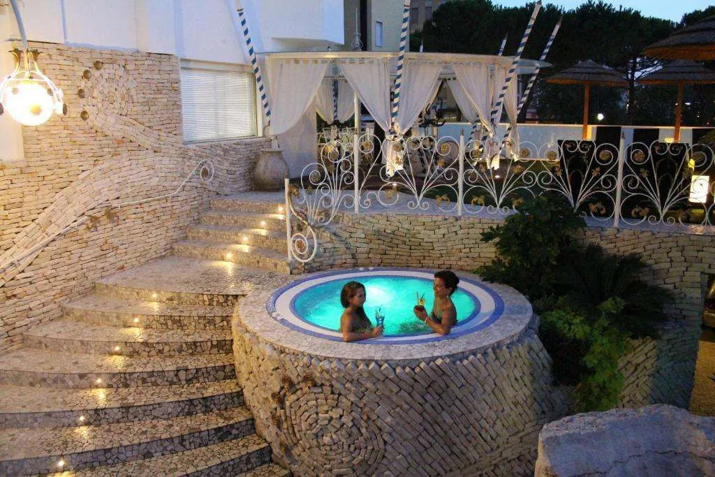 Milton Boutique Hotel