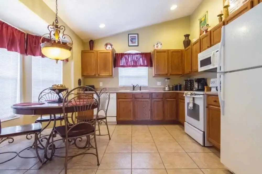 5 BR Indian Creek Sleeps 10