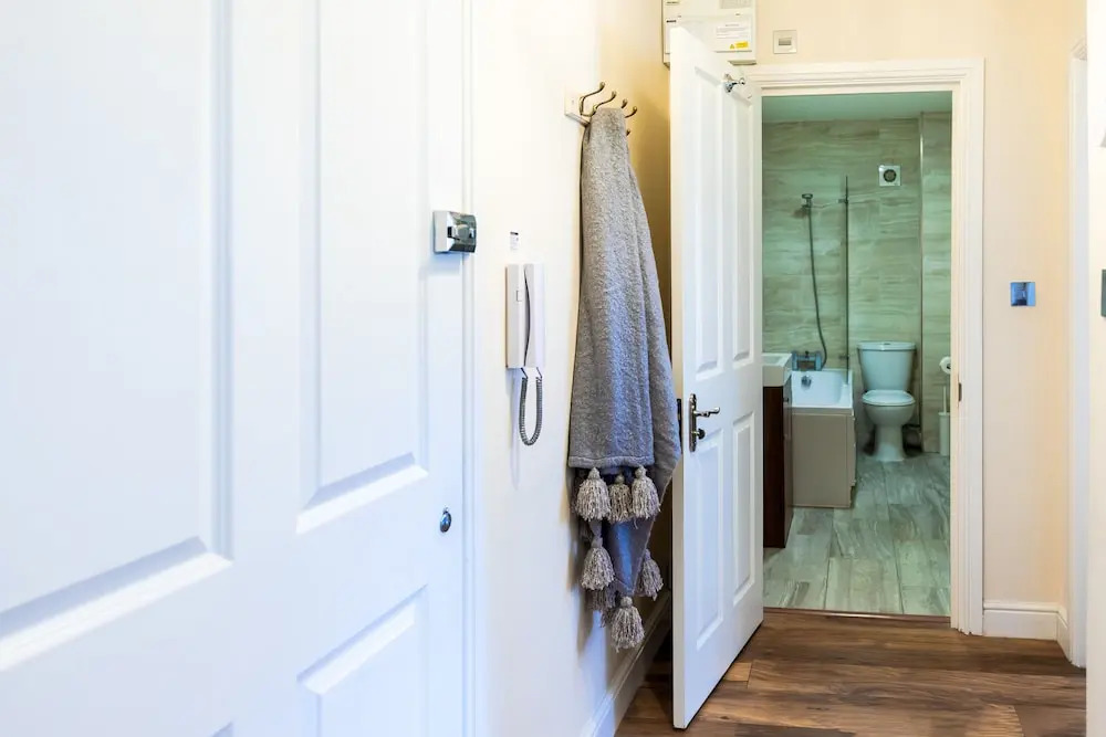 Emerald Court Executive Watford Central Apartment
