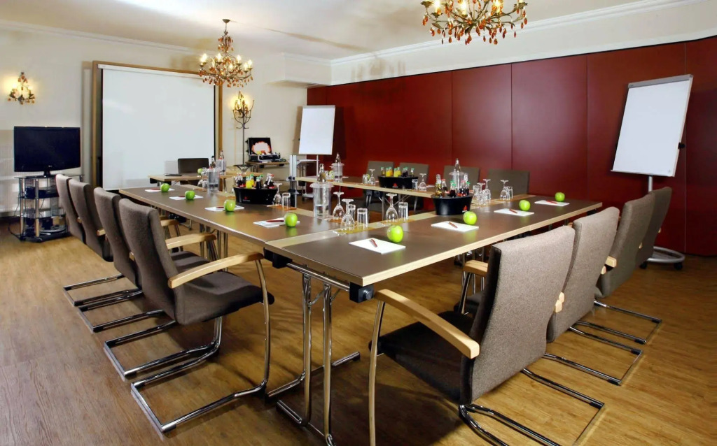 Ampervilla Hotel
