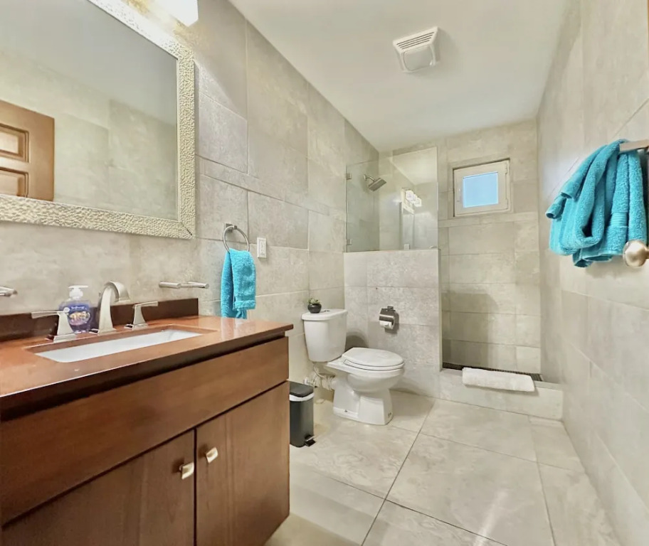 OASIS Apartments Simpson Bay