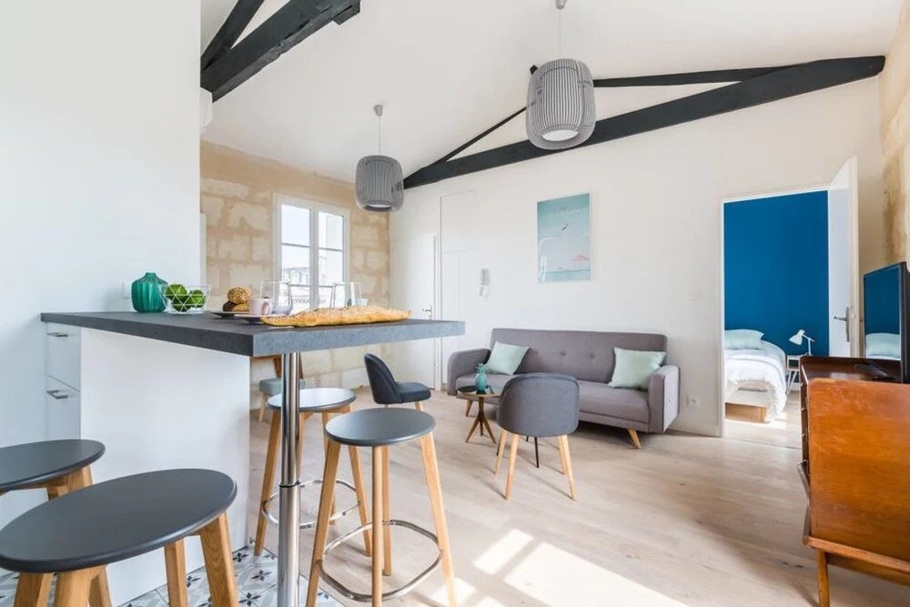 ClubLord - Bright and modern apartment